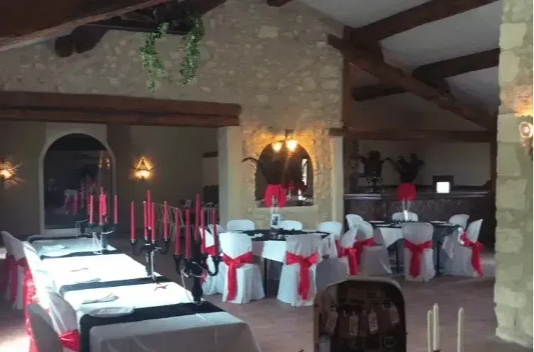 Besoin d'un salon prestige ou d'une grande salle pour vos événements d'entreprise ? La location de salles à Narbonne, c'est notre métier !